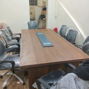 ترابيزة إجتماعات خشب ام دي اف