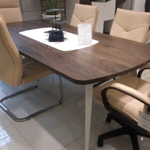 ترابيزه اجتماعات على شاسيه معدن