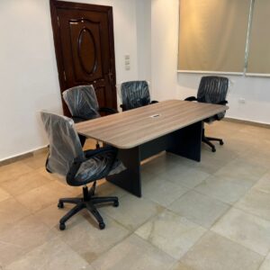 ترابيزة إجتماعات مستطيله