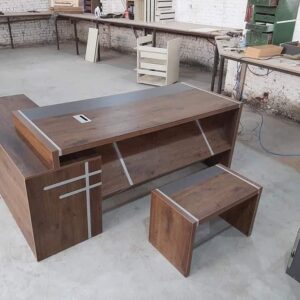 مكتب خشب ام دي اف